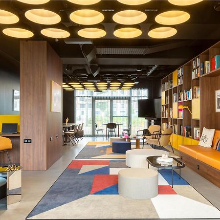 Moxy Paris Кламар Экстерьер фото