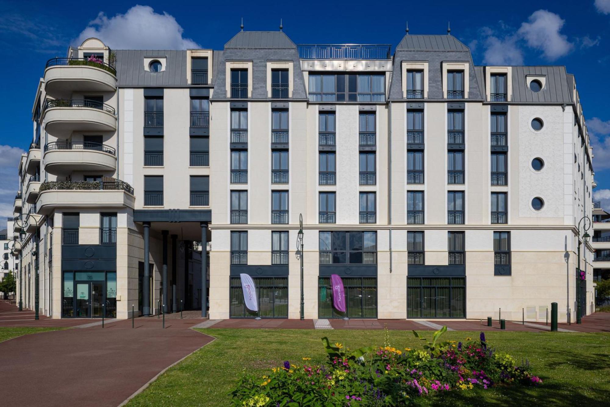 Moxy Paris Кламар Экстерьер фото